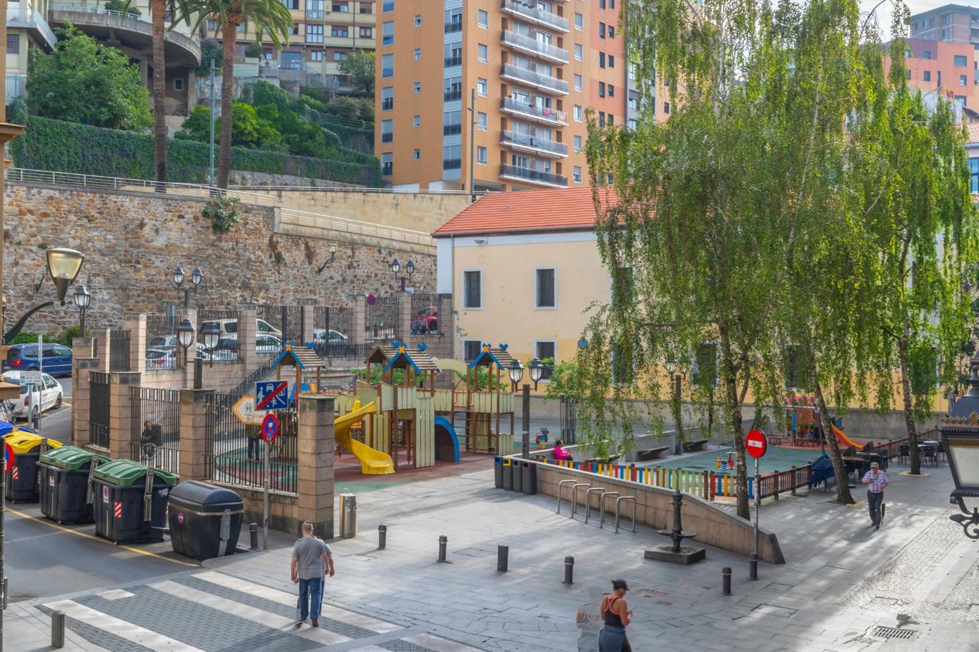 Plaza Unamuno - Casco Viejo - Parking Opcional Bilbao Kültér fotó
